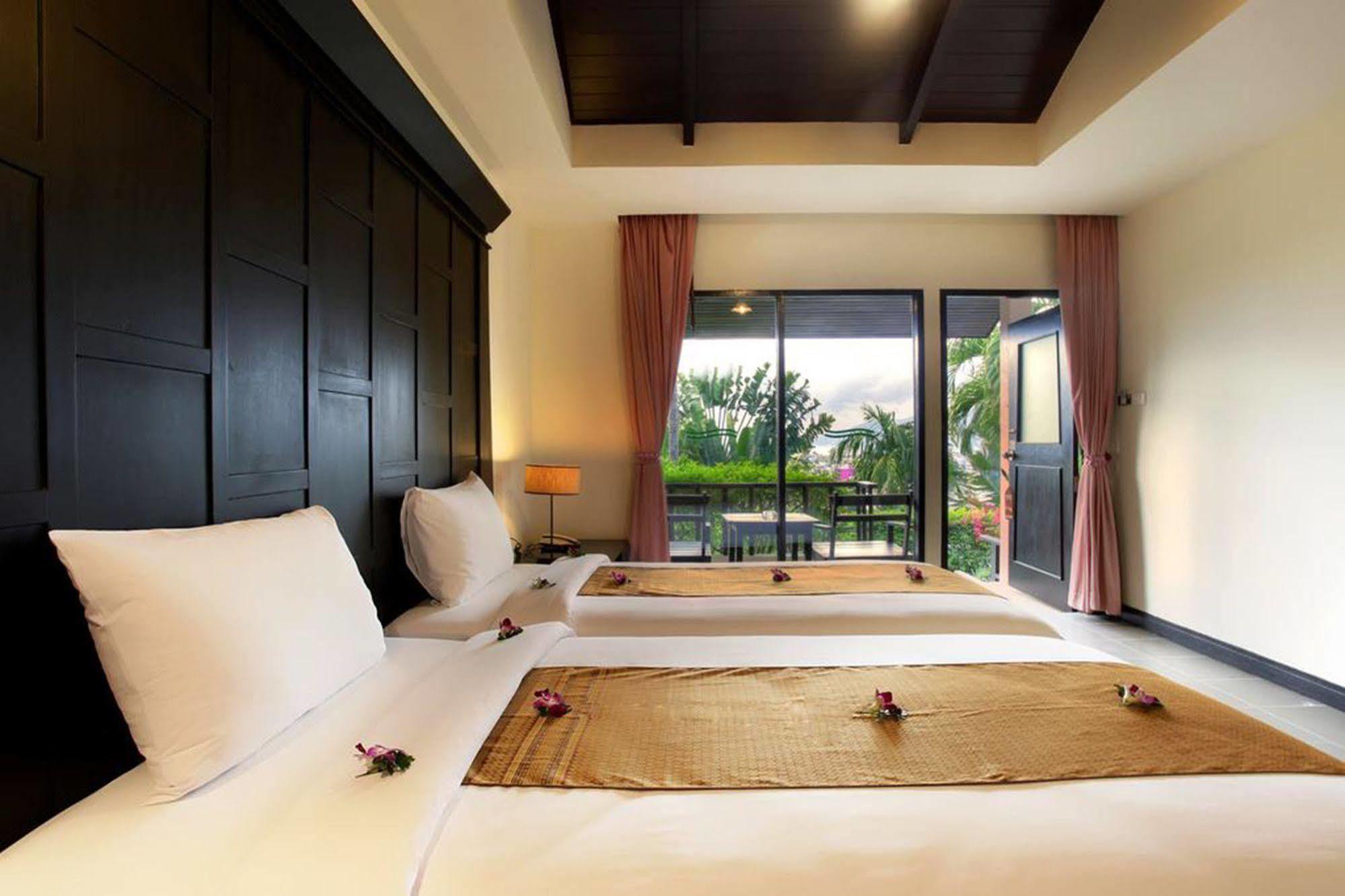 Patong Cottage Resort Exterior photo